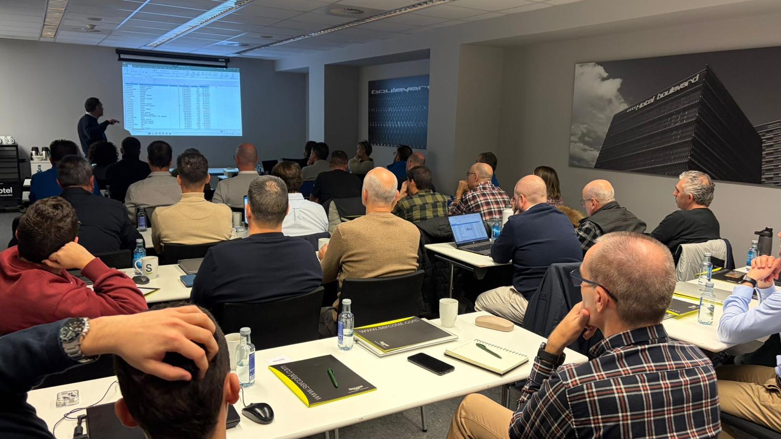 Reunión de delegados carrusel 02