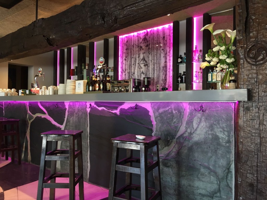 Proyecto iluminación bar