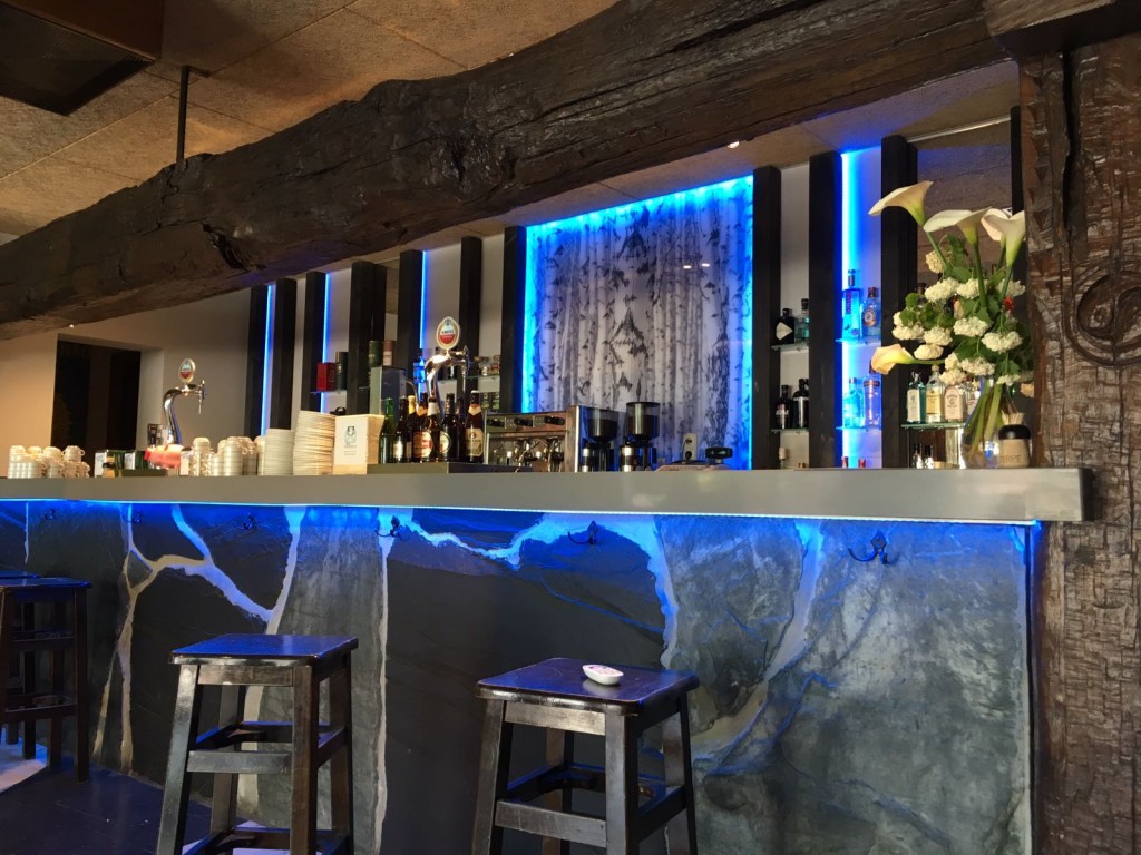 Proyecto iluminación bar